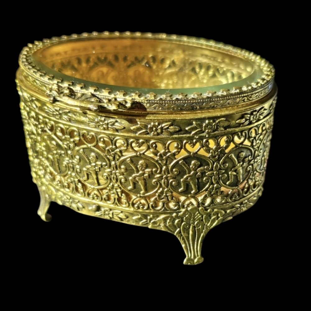 Vintage Ormolu Filigree Cherub Jewelry Box